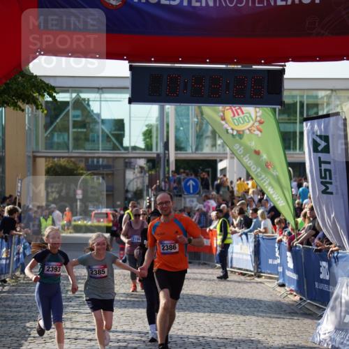 13.06.2025 - Holstenköstenlauf Felixshl http://msf.ph/oto/7946732 13.06.2025 18:13:28 Laufen 2196, 2385, 2386, 2393, 2526 meine-sportfotos.de