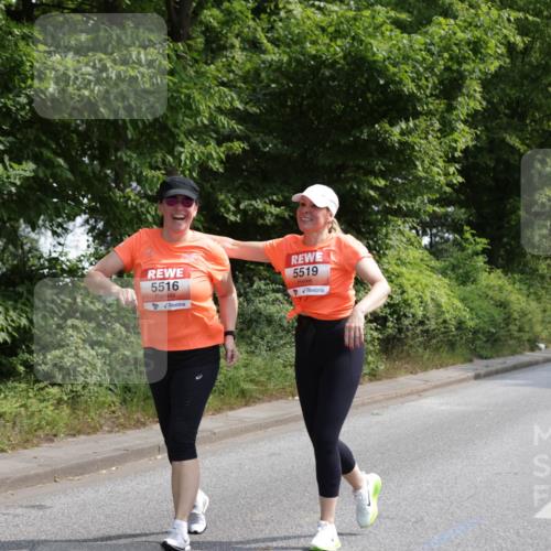 15.06.2025 - REWE Women's Run Jannik Wohlers http://msf.ph/oto/7946762 15.06.2025 10:21:23 Laufen 5516, 5519 meine-sportfotos.de