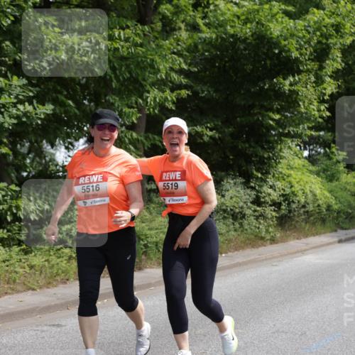 15.06.2025 - REWE Women's Run Jannik Wohlers http://msf.ph/oto/7946767 15.06.2025 10:21:24 Laufen 5516, 5519 meine-sportfotos.de