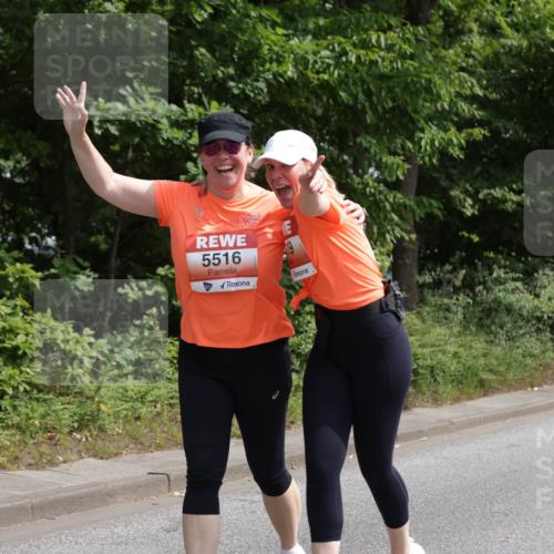 15.06.2025 - REWE Women's Run Jannik Wohlers http://msf.ph/oto/7946803 15.06.2025 10:21:25 Laufen 5516 meine-sportfotos.de