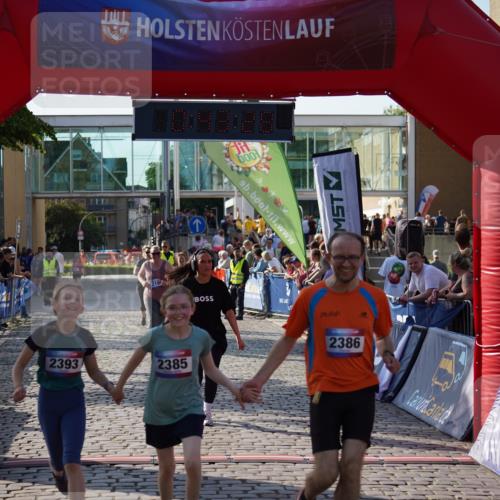 13.06.2025 - Holstenköstenlauf Felixshl http://msf.ph/oto/7946808 13.06.2025 18:13:30 Laufen 2196, 2385, 2386, 2393, 2429, 2430, 2526 meine-sportfotos.de