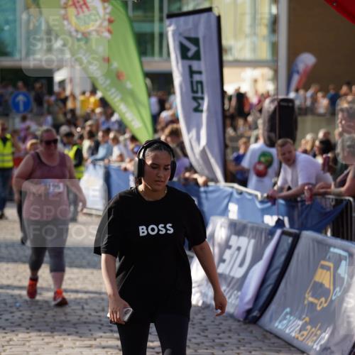 13.06.2025 - Holstenköstenlauf Felixshl http://msf.ph/oto/7946864 13.06.2025 18:13:32 Laufen 2196, 2385, 2386, 2393, 2429, 2430, 2526 meine-sportfotos.de