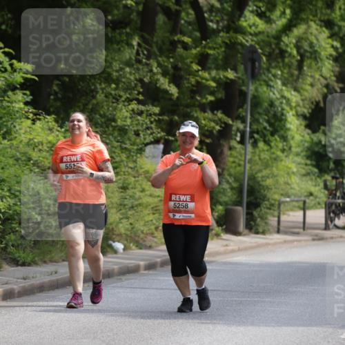 15.06.2025 - REWE Women's Run Jannik Wohlers http://msf.ph/oto/7946922 15.06.2025 10:21:31 Laufen 551, 5258 meine-sportfotos.de