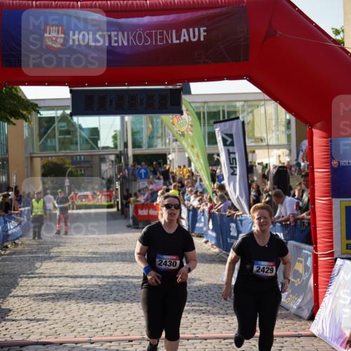 13.06.2025 - Holstenköstenlauf Felixshl http://msf.ph/oto/7946976 13.06.2025 18:13:38 Laufen 2196, 2429, 2430 meine-sportfotos.de
