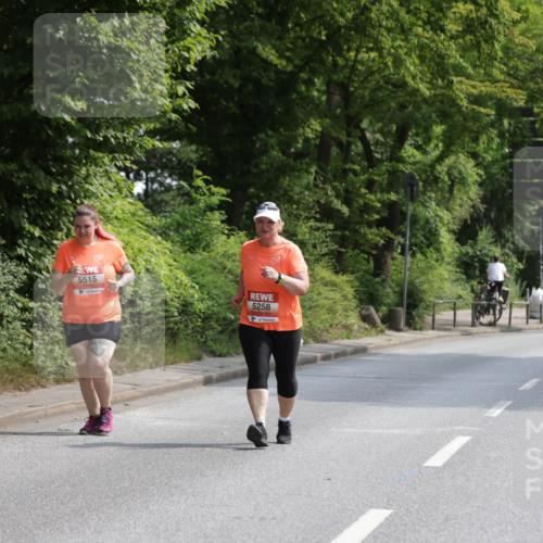 15.06.2025 - REWE Women's Run Jannik Wohlers http://msf.ph/oto/7947015 15.06.2025 10:21:35 Laufen 5515, 5258 meine-sportfotos.de