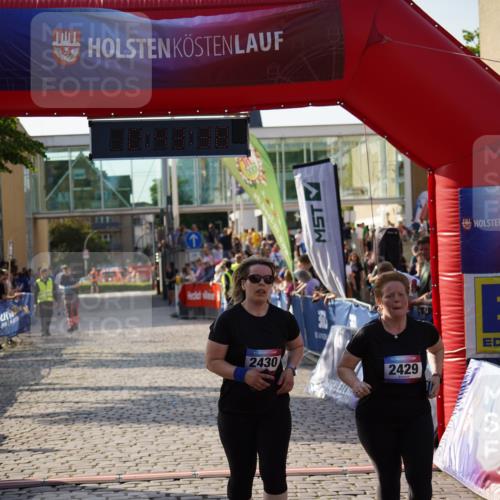 13.06.2025 - Holstenköstenlauf Felixshl http://msf.ph/oto/7947017 13.06.2025 18:13:39 Laufen 2196, 2429, 2430 meine-sportfotos.de
