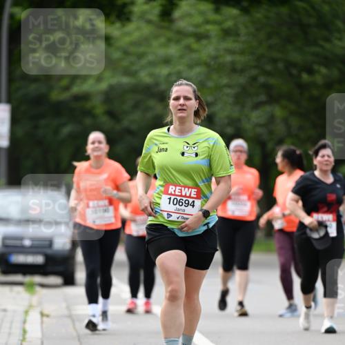 15.06.2025 - REWE Women's Run Dr. Thomas Lammeyer http://msf.ph/oto/7947042 15.06.2025 09:23:50 Laufen 10694 meine-sportfotos.de