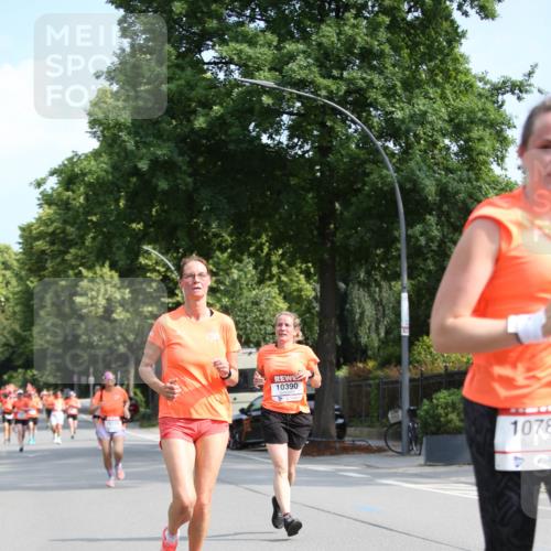 15.06.2025 - REWE Women's Run Jannik Wohlers http://msf.ph/oto/7947086 15.06.2025 09:45:39 Laufen 10390 meine-sportfotos.de
