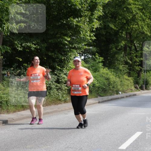 15.06.2025 - REWE Women's Run Jannik Wohlers http://msf.ph/oto/7947127 15.06.2025 10:21:37 Laufen 5515, 5258 meine-sportfotos.de