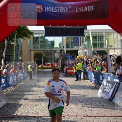 13.06.2025 - Holstenköstenlauf Felixshl http://msf.ph/oto/7947208 13.06.2025 18:14:34 Laufen 3045 meine-sportfotos.de