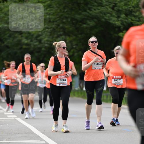 15.06.2025 - REWE Women's Run Dr. Thomas Lammeyer http://msf.ph/oto/7947222 15.06.2025 09:23:59 Laufen 10304, 10803, 10575 meine-sportfotos.de