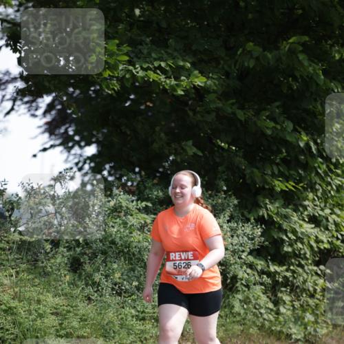 15.06.2025 - REWE Women's Run Jannik Wohlers http://msf.ph/oto/7947283 15.06.2025 10:22:24 Laufen 5626 meine-sportfotos.de