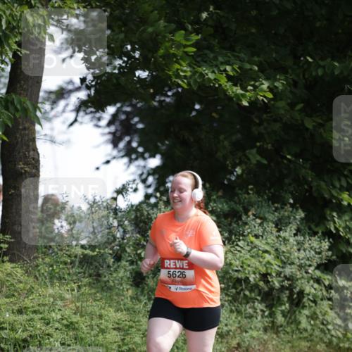 15.06.2025 - REWE Women's Run Jannik Wohlers http://msf.ph/oto/7947323 15.06.2025 10:22:24 Laufen 5626 meine-sportfotos.de