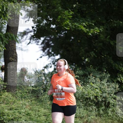 15.06.2025 - REWE Women's Run Jannik Wohlers http://msf.ph/oto/7947332 15.06.2025 10:22:24 Laufen 5626 meine-sportfotos.de
