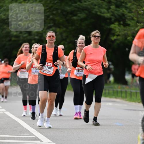 15.06.2025 - REWE Women's Run Dr. Thomas Lammeyer http://msf.ph/oto/7947336 15.06.2025 09:24:04 Laufen 10655, 108, 4, 10782, 0842 meine-sportfotos.de