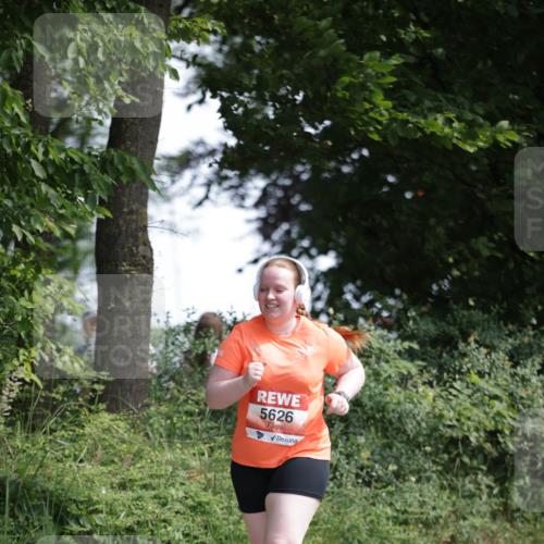 15.06.2025 - REWE Women's Run Jannik Wohlers http://msf.ph/oto/7947349 15.06.2025 10:22:25 Laufen 5626 meine-sportfotos.de