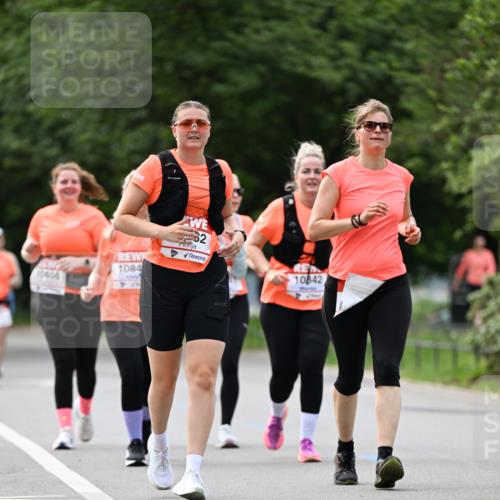 15.06.2025 - REWE Women's Run Dr. Thomas Lammeyer http://msf.ph/oto/7947378 15.06.2025 09:24:05 Laufen 0656, 1084, 10842 meine-sportfotos.de