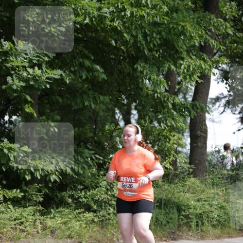 15.06.2025 - REWE Women's Run Jannik Wohlers http://msf.ph/oto/7947420 15.06.2025 10:22:26 Laufen 5626 meine-sportfotos.de