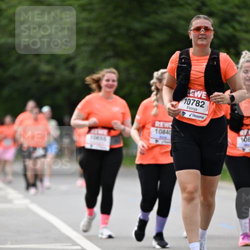 15.06.2025 - REWE Women's Run Dr. Thomas Lammeyer http://msf.ph/oto/7947427 15.06.2025 09:24:07 Laufen 10782, 10840 meine-sportfotos.de