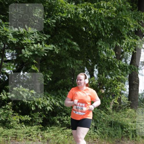 15.06.2025 - REWE Women's Run Jannik Wohlers http://msf.ph/oto/7947440 15.06.2025 10:22:26 Laufen 5626 meine-sportfotos.de
