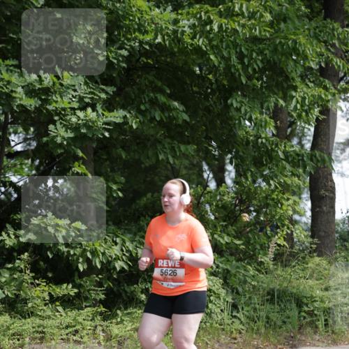 15.06.2025 - REWE Women's Run Jannik Wohlers http://msf.ph/oto/7947446 15.06.2025 10:22:26 Laufen 5626 meine-sportfotos.de