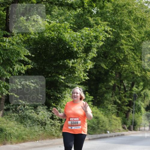 15.06.2025 - REWE Women's Run Jannik Wohlers http://msf.ph/oto/7947506 15.06.2025 10:23:25 Laufen 5569 meine-sportfotos.de