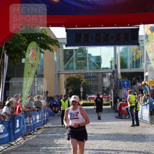 13.06.2025 - Holstenköstenlauf Felixshl http://msf.ph/oto/7947507 13.06.2025 18:15:01 Laufen 2310 meine-sportfotos.de