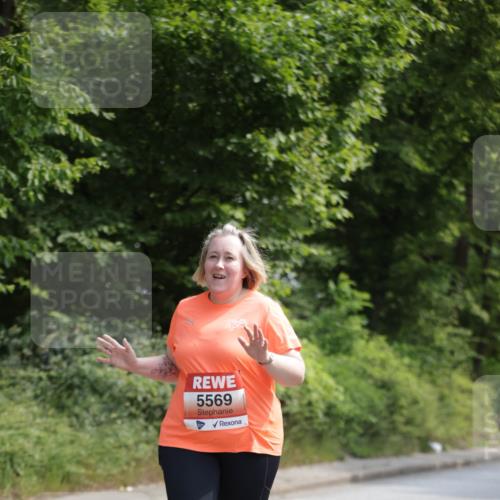 15.06.2025 - REWE Women's Run Jannik Wohlers http://msf.ph/oto/7947533 15.06.2025 10:23:25 Laufen 5569 meine-sportfotos.de