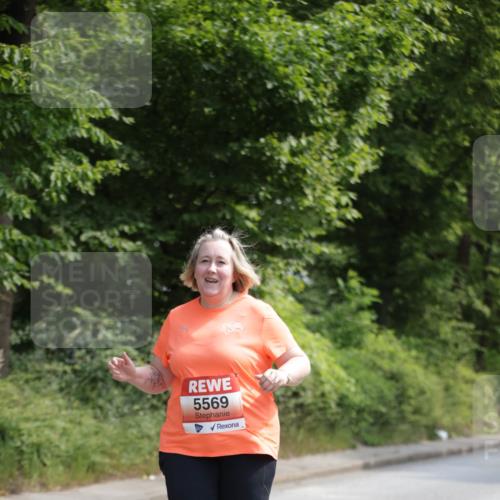 15.06.2025 - REWE Women's Run Jannik Wohlers http://msf.ph/oto/7947545 15.06.2025 10:23:26 Laufen 5569 meine-sportfotos.de