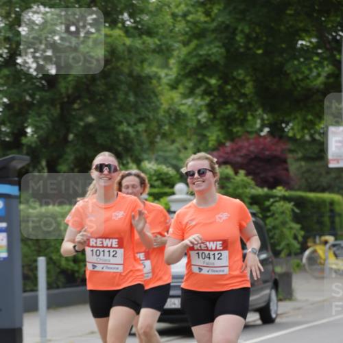 15.06.2025 - REWE Women's Run Jannik Wohlers http://msf.ph/oto/7947635 15.06.2025 08:30:33 Laufen 10112, 10412 meine-sportfotos.de