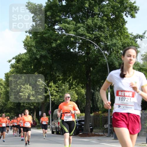 15.06.2025 - REWE Women's Run Jannik Wohlers http://msf.ph/oto/7947642 15.06.2025 09:46:02 Laufen 10342, 10355, 10721 meine-sportfotos.de