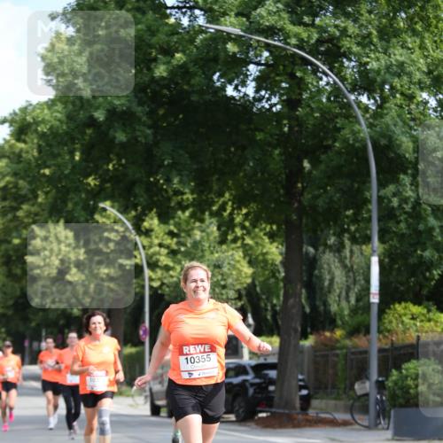 15.06.2025 - REWE Women's Run Jannik Wohlers http://msf.ph/oto/7947717 15.06.2025 09:46:05 Laufen 103, 10355 meine-sportfotos.de