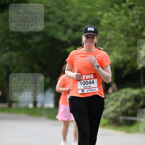 15.06.2025 - REWE Women's Run Dr. Thomas Lammeyer http://msf.ph/oto/7947727 15.06.2025 09:24:22 Laufen 10044 meine-sportfotos.de