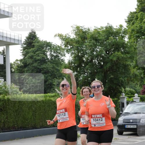 15.06.2025 - REWE Women's Run Jannik Wohlers http://msf.ph/oto/7947741 15.06.2025 08:30:34 Laufen 10112, 10, 10412, 1043 meine-sportfotos.de