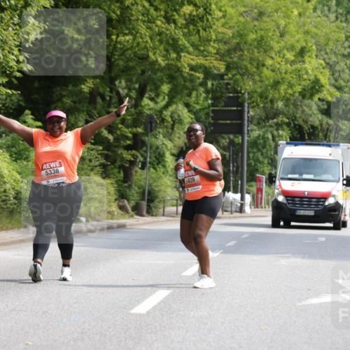 15.06.2025 - REWE Women's Run Jannik Wohlers http://msf.ph/oto/7947795 15.06.2025 10:23:50 Laufen 5338, 5409, 4249 meine-sportfotos.de