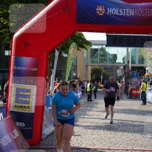 13.06.2025 - Holstenköstenlauf Felixshl http://msf.ph/oto/7947802 13.06.2025 18:15:45 Laufen 3856, 3872 meine-sportfotos.de