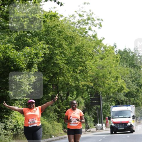15.06.2025 - REWE Women's Run Jannik Wohlers http://msf.ph/oto/7947819 15.06.2025 10:23:51 Laufen 5338 meine-sportfotos.de