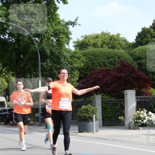 15.06.2025 - REWE Women's Run Jannik Wohlers http://msf.ph/oto/7947823 15.06.2025 09:46:12 Laufen 10323 meine-sportfotos.de