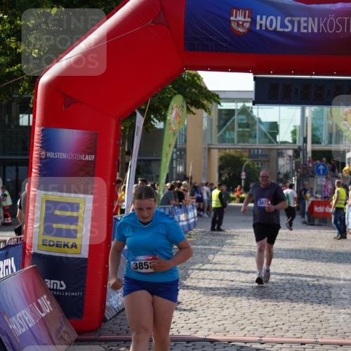 13.06.2025 - Holstenköstenlauf Felixshl http://msf.ph/oto/7947832 13.06.2025 18:15:45 Laufen 3856, 3872 meine-sportfotos.de