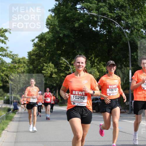 15.06.2025 - REWE Women's Run Jannik Wohlers http://msf.ph/oto/7947848 15.06.2025 09:46:13 Laufen 10072, 10298, 10 meine-sportfotos.de