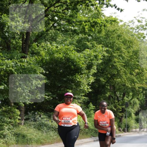 15.06.2025 - REWE Women's Run Jannik Wohlers http://msf.ph/oto/7947933 15.06.2025 10:23:53 Laufen 5338, 5409 meine-sportfotos.de