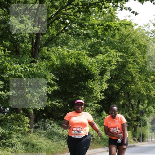 15.06.2025 - REWE Women's Run Jannik Wohlers http://msf.ph/oto/7947949 15.06.2025 10:23:53 Laufen 5338, 5409 meine-sportfotos.de