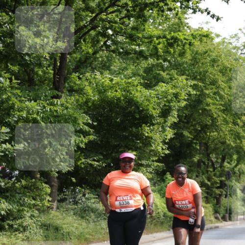15.06.2025 - REWE Women's Run Jannik Wohlers http://msf.ph/oto/7947956 15.06.2025 10:23:54 Laufen 5338, 5409 meine-sportfotos.de