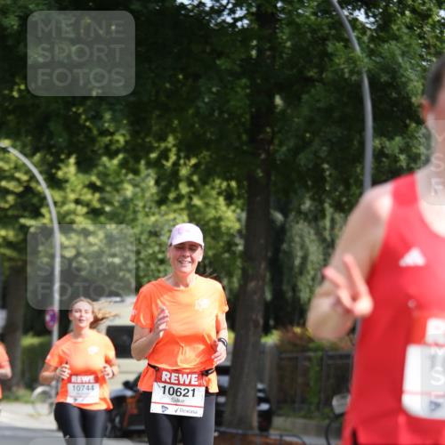 15.06.2025 - REWE Women's Run Jannik Wohlers http://msf.ph/oto/7947974 15.06.2025 09:46:20 Laufen 10744, 10621 meine-sportfotos.de
