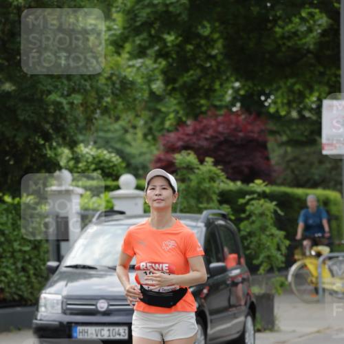 15.06.2025 - REWE Women's Run Jannik Wohlers http://msf.ph/oto/7947991 15.06.2025 08:30:40 Laufen 1043 meine-sportfotos.de