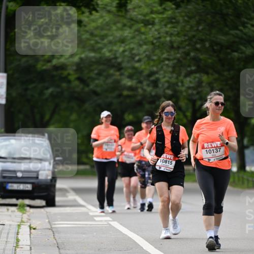 15.06.2025 - REWE Women's Run Dr. Thomas Lammeyer http://msf.ph/oto/7948024 15.06.2025 09:24:38 Laufen 10137, 10815 meine-sportfotos.de