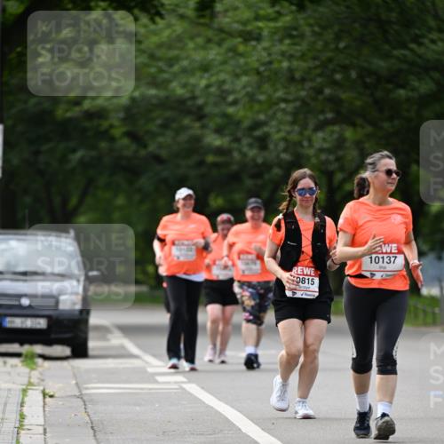 15.06.2025 - REWE Women's Run Dr. Thomas Lammeyer http://msf.ph/oto/7948038 15.06.2025 09:24:38 Laufen 9815, 10137 meine-sportfotos.de