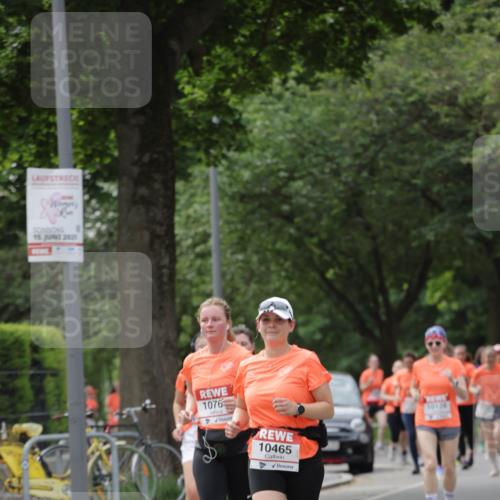 15.06.2025 - REWE Women's Run Jannik Wohlers http://msf.ph/oto/7948060 15.06.2025 08:30:43 Laufen 15, 2525, 1076, 10465, 1012 meine-sportfotos.de