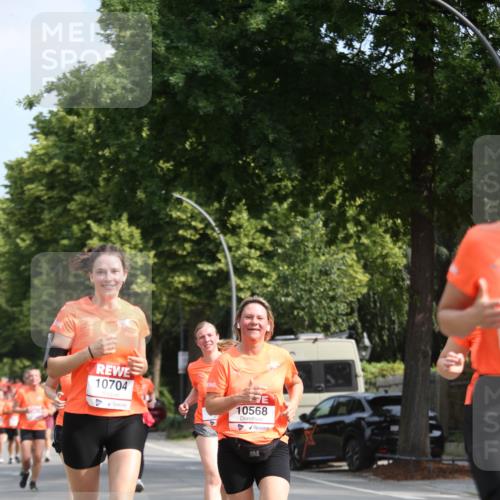 15.06.2025 - REWE Women's Run Jannik Wohlers http://msf.ph/oto/7948119 15.06.2025 09:46:28 Laufen 10704, 10568 meine-sportfotos.de
