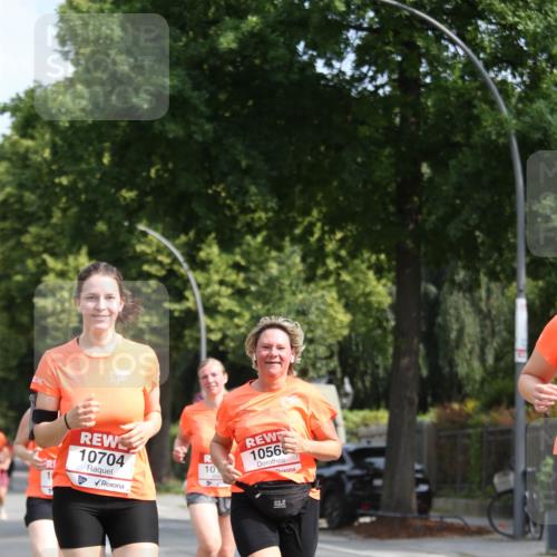 15.06.2025 - REWE Women's Run Jannik Wohlers http://msf.ph/oto/7948132 15.06.2025 09:46:28 Laufen 10704, 1056 meine-sportfotos.de